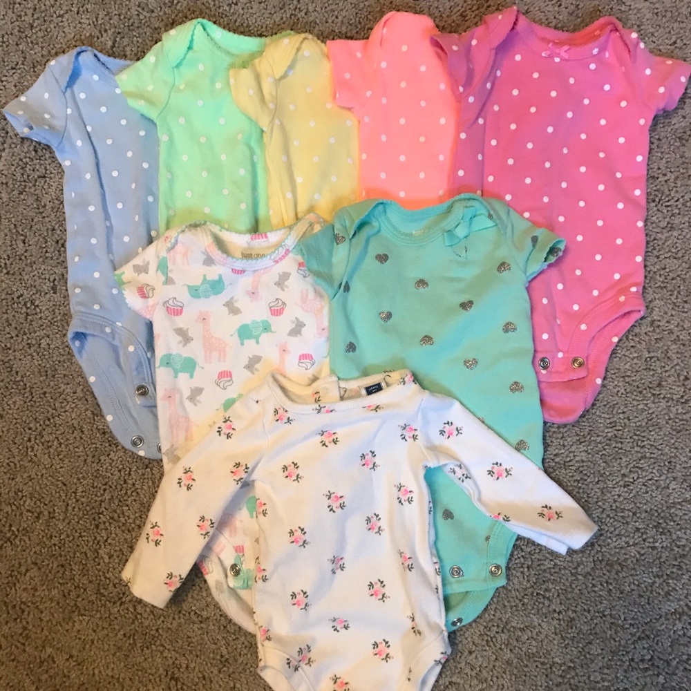 Bundle of Onesies - Newborn